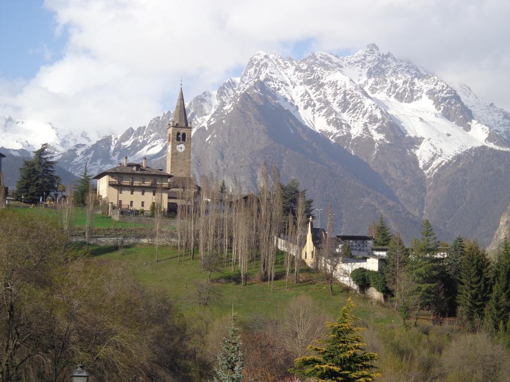 Appartamento La Tour Gignod Esterno foto