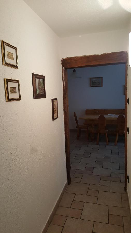 Appartamento La Tour Gignod Esterno foto
