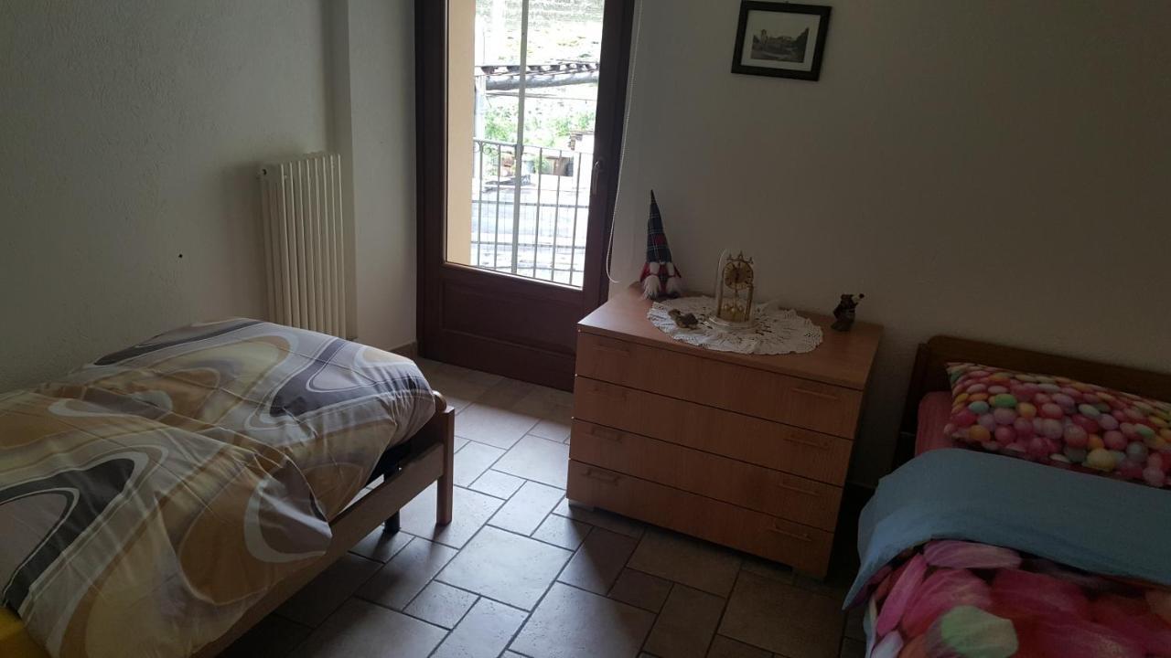 Appartamento La Tour Gignod Esterno foto